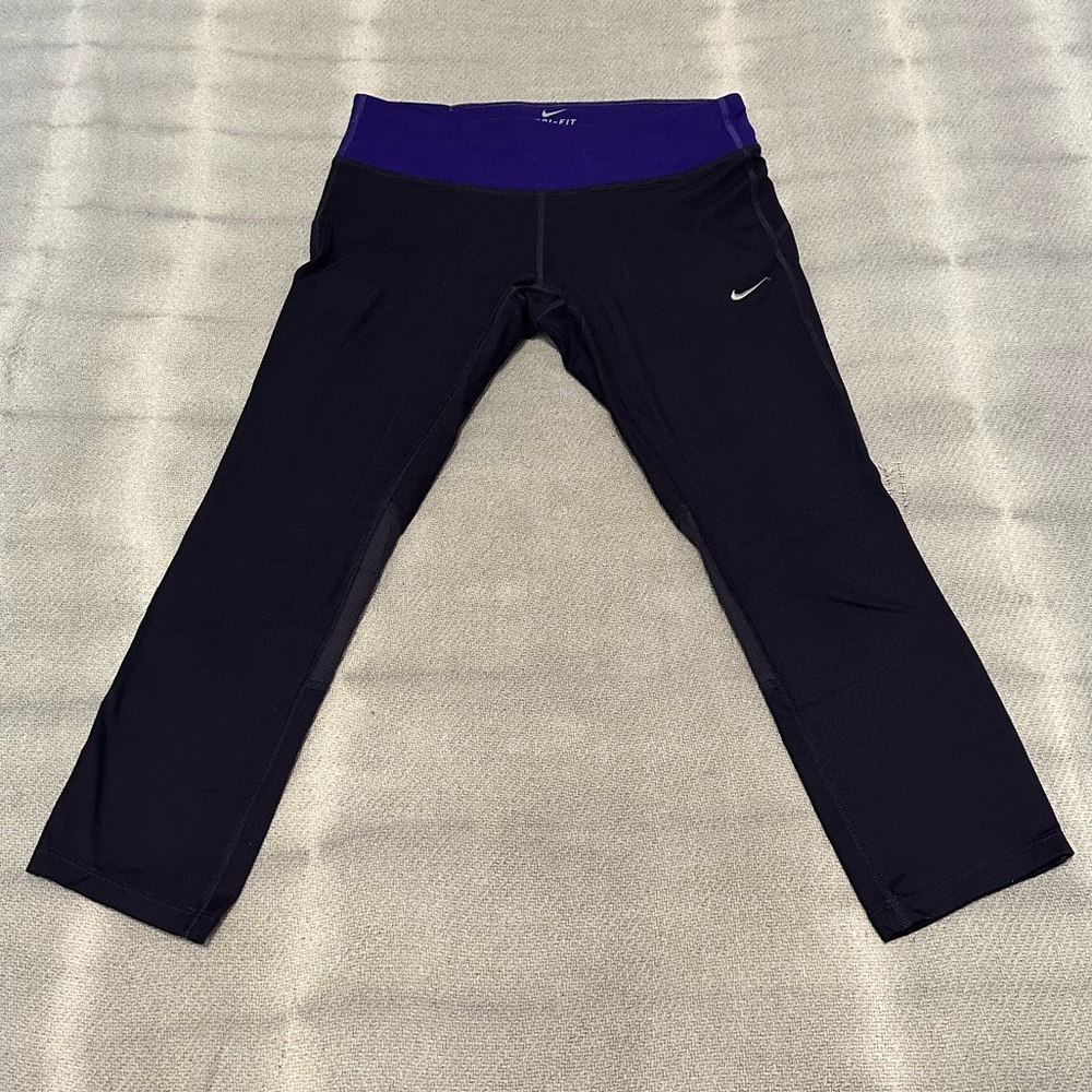 Nike Dri-fit Women’s Leggings Size Small Purple Active Pants